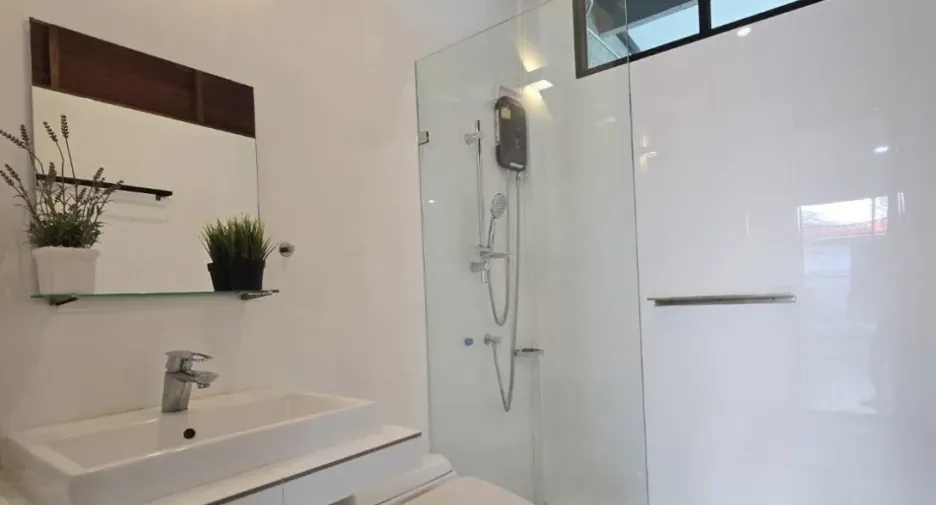 For sale and for rent 3 bedrooms townhouse in Watthana, Bangkok
