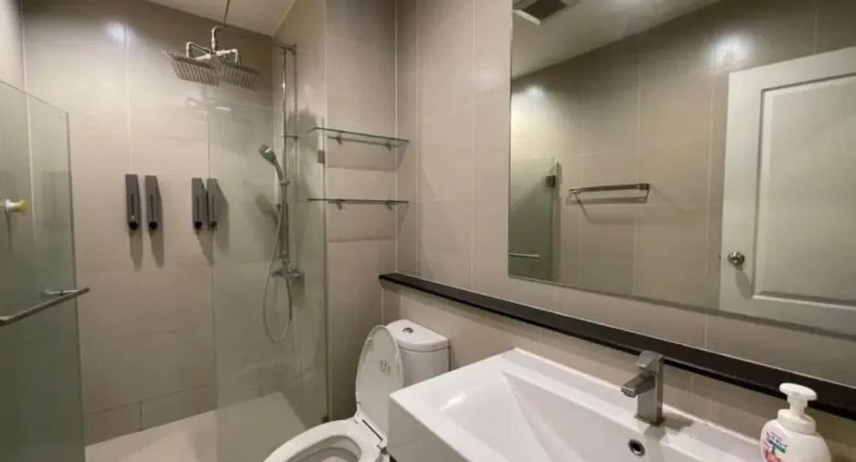 For sale 3 bedrooms townhouse in Suan Luang, Bangkok