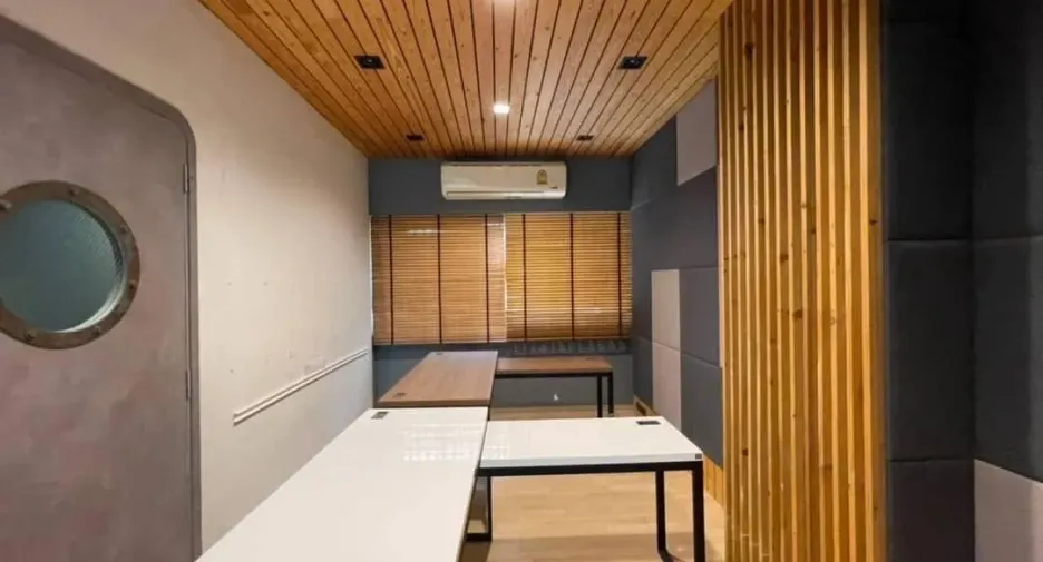 For sale 3 bedrooms townhouse in Suan Luang, Bangkok