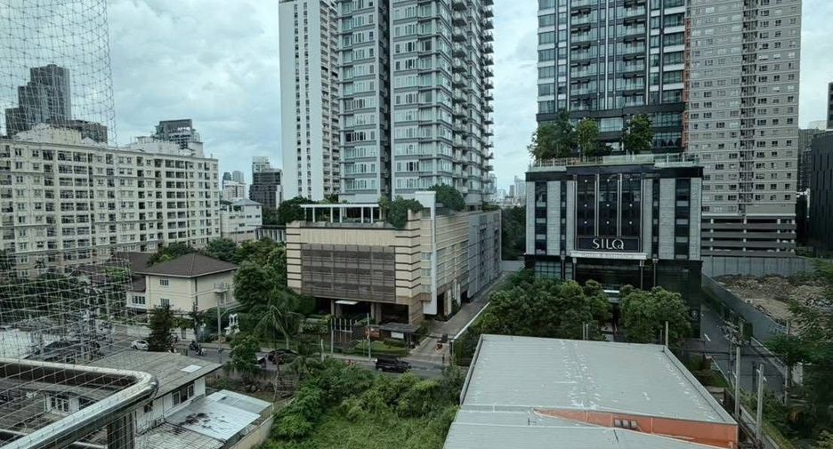 ให้เช่า 2 ห้องนอน คอนโด ใน คลองเตย, กรุงเทพฯ
