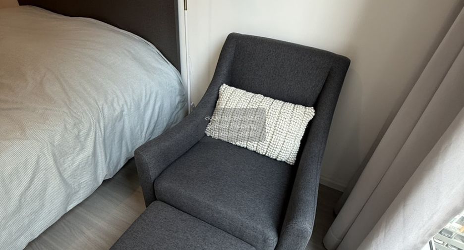 For rent 1 bed condo in Phaya Thai, Bangkok