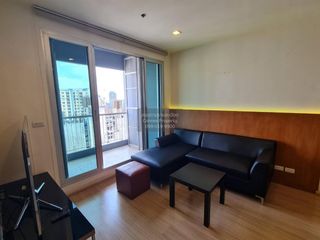 For rent 2 bedrooms condo in Phra Khanong, Bangkok