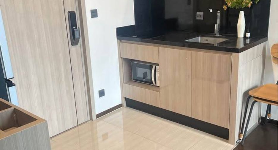 For sale 1 bed condo in Pathum Wan, Bangkok