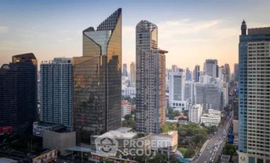 For sale 2 bedrooms condo in Watthana, Bangkok