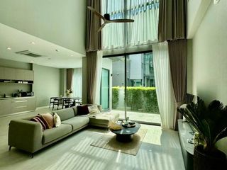 For sale 4 bedrooms house in Suan Luang, Bangkok