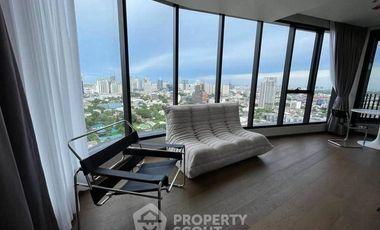 For sale 1 bed condo in Khlong Toei, Bangkok