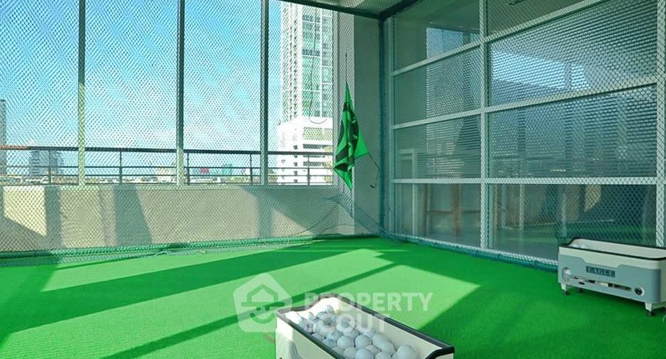 For sale 2 bedrooms condo in Phaya Thai, Bangkok