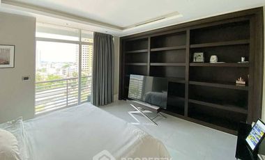 For sale 2 bedrooms condo in Phaya Thai, Bangkok