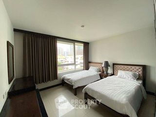 For rent 3 bedrooms apartment in Sathon, Bangkok