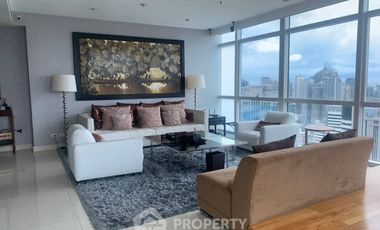 Wohnung zur Miete mit 3 Zimmer in Pathum Wan, Bangkok