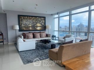 For rent 3 ベッドルーム condo in Pathum Wan, Bangkok