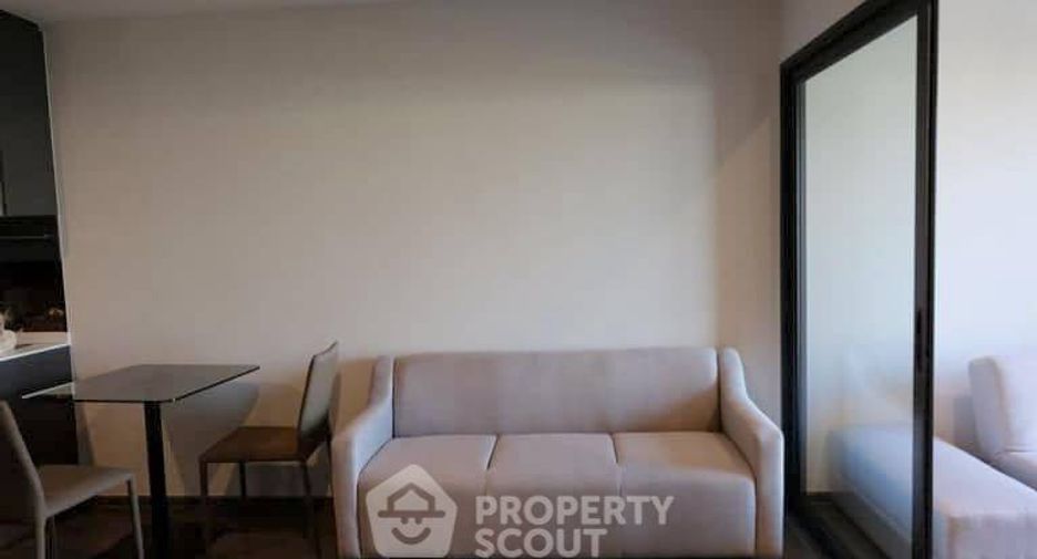 For rent 2 bedrooms condo in Phaya Thai, Bangkok