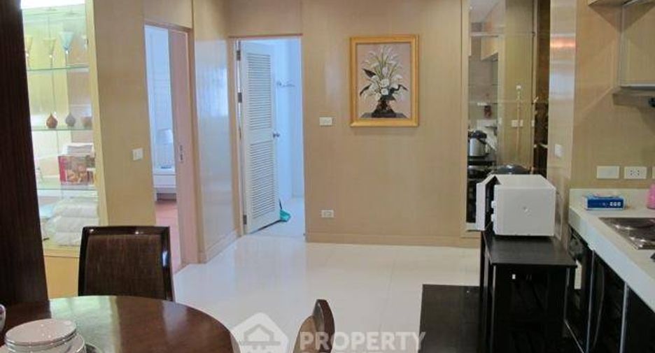 For rent 2 bedrooms condo in Sathon, Bangkok