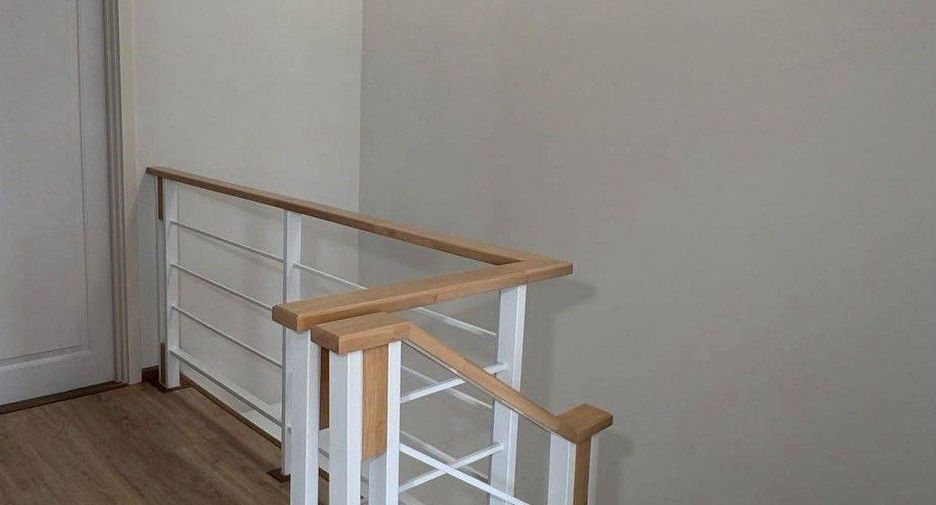 For rent 3 bedrooms townhouse in Suan Luang, Bangkok