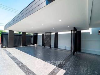 Villa zur Miete mit 5 Zimmer in Bang Lamung, Chonburi