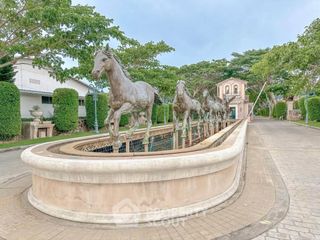 出租 3 卧室 独立屋 在 Huai Yai, 芭提雅