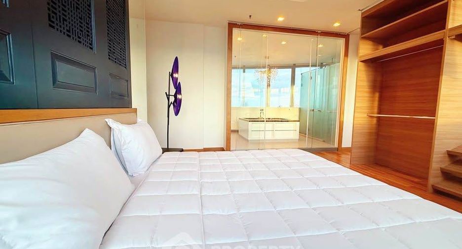 Wohnung zur Miete mit 3 Zimmer in Khlong Toei, Bangkok