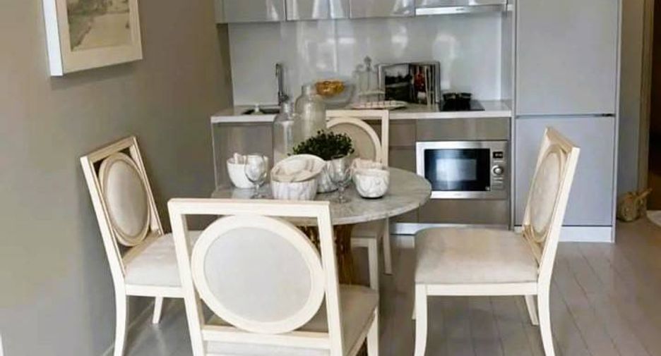 Condo en alquiler de 1 habitaciones en Pathum Wan, Bangkok
