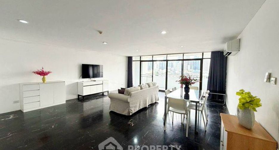 Condo en alquiler de 3 habitaciones en Watthana, Bangkok