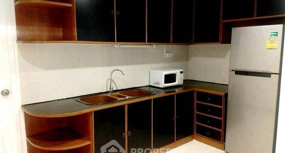 Wohnung zur Miete mit 2 Zimmer in Watthana, Bangkok