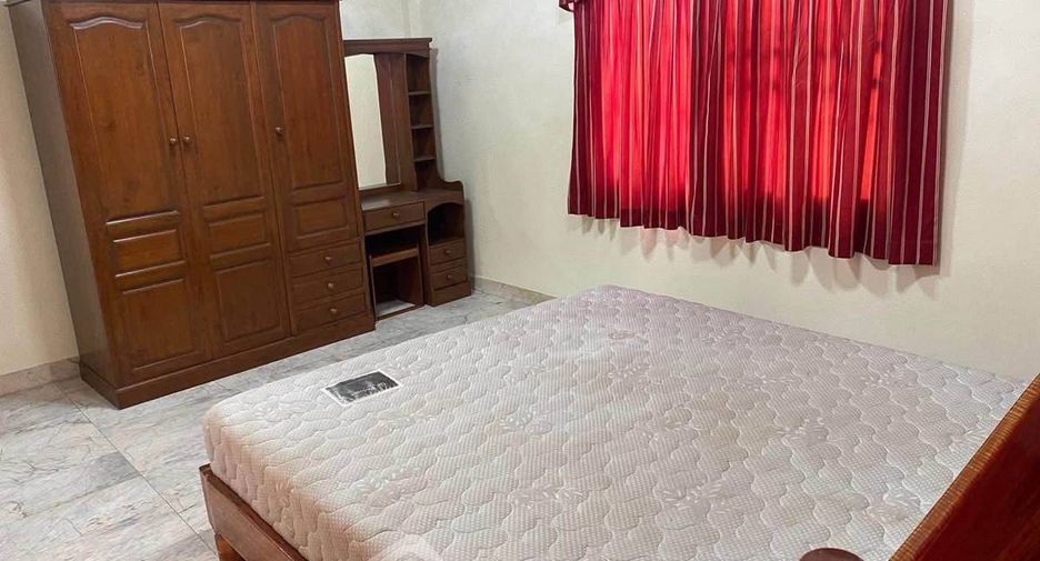 For rent 3 bedrooms house in Bang Lamung, Chonburi