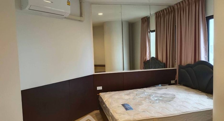 For rent 2 bedrooms condo in Bang Na, Bangkok