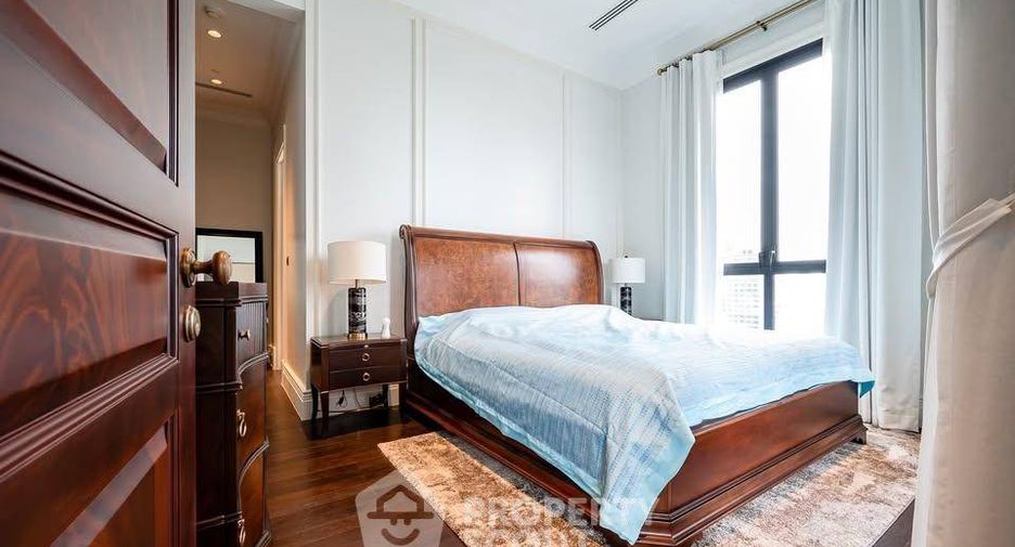 Wohnung zur Miete mit 2 Zimmer in Pathum Wan, Bangkok