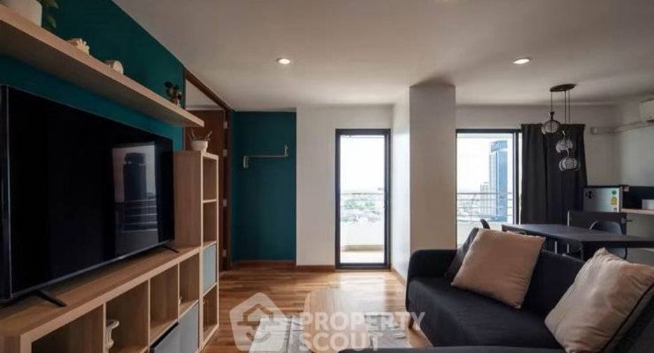 For rent 2 bedrooms condo in Chatuchak, Bangkok