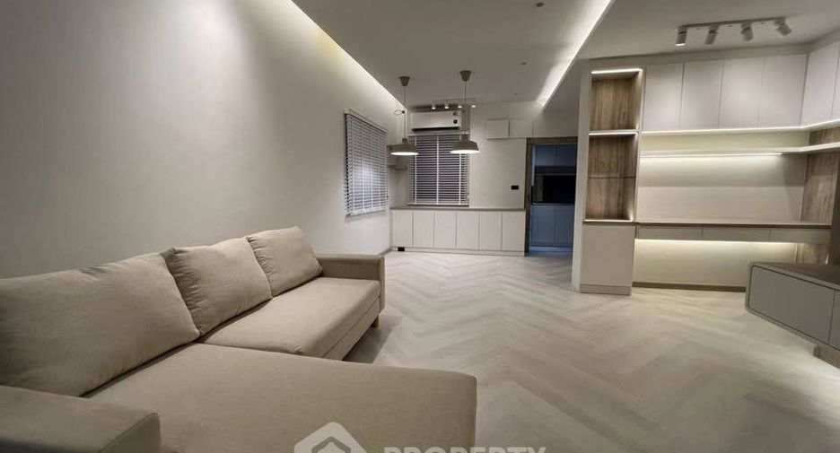 For rent 4 bedrooms townhouse in Prawet, Bangkok