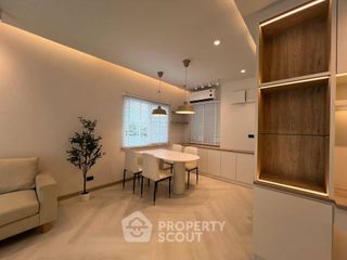For rent 4 bedrooms townhouse in Prawet, Bangkok