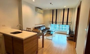 À louer 1 chambre condo à Huai Khwang, Bangkok
