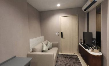 Wohnung zur Miete mit 1 Zimmer in Pathum Wan, Bangkok