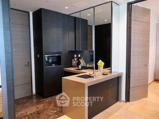 For rent 2 bedrooms condo in Pathum Wan, Bangkok