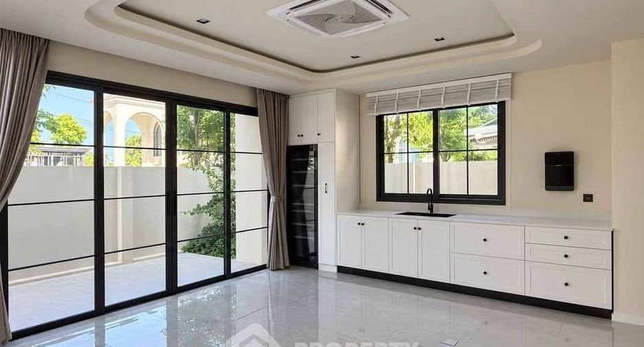 Villa zur Miete mit 4 Zimmer in Bang Lamung, Chonburi