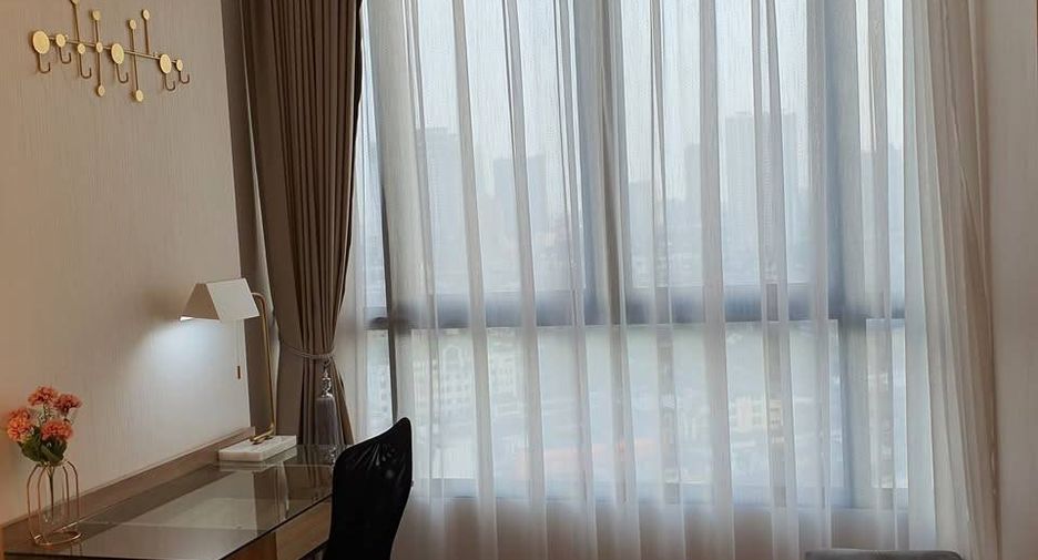 Condo en alquiler de 1 habitaciones en Khlong San, Bangkok
