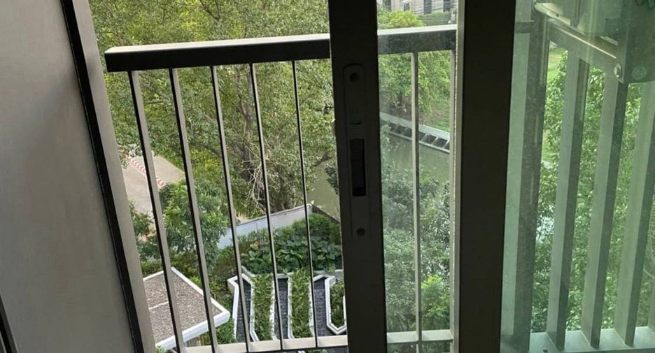 Wohnung zur Miete mit 1 Zimmer in Pathum Wan, Bangkok