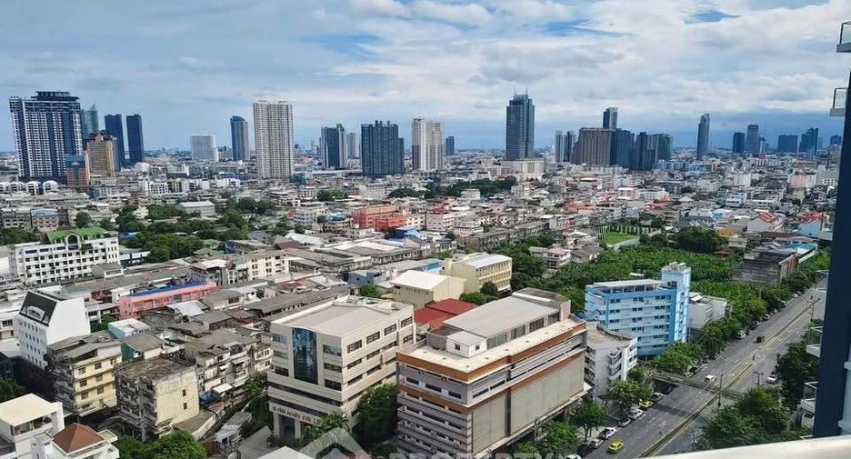 Wohnung zur Miete mit 1 Zimmer in Khlong San, Bangkok