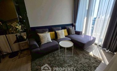 Wohnung zur Miete mit 2 Zimmer in Huai Khwang, Bangkok