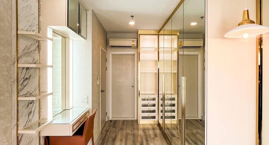 For rent 1 bed condo in Sathon, Bangkok