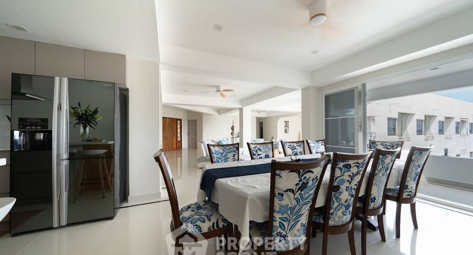 For rent 4 ベッドルーム condo in Na Jomtien, Pattaya