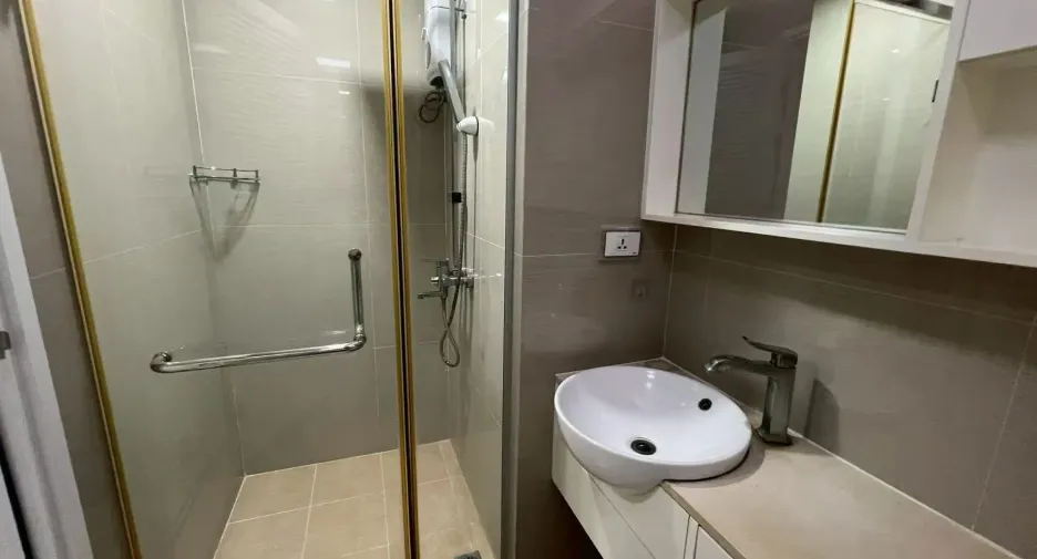 Wohnung zum Kauf mit 1 Zimmer in Huai Khwang, Bangkok