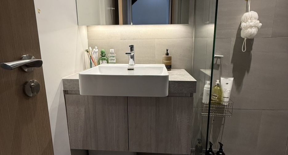 Wohnung zur Miete mit 2 Zimmer in Sathon, Bangkok