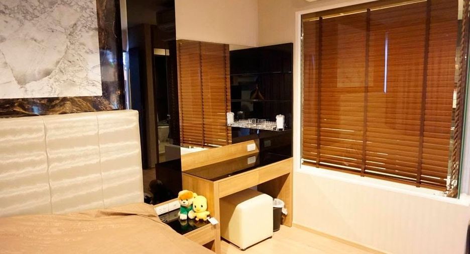 For rent and for sale 2 bedrooms condo in Sathon, Bangkok