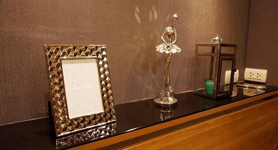 For rent and for sale 2 bedrooms condo in Sathon, Bangkok