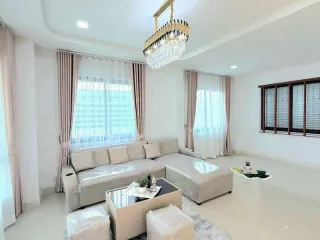 出售 3 卧室 别墅 在 Mueang Chon Buri, Chon Buri