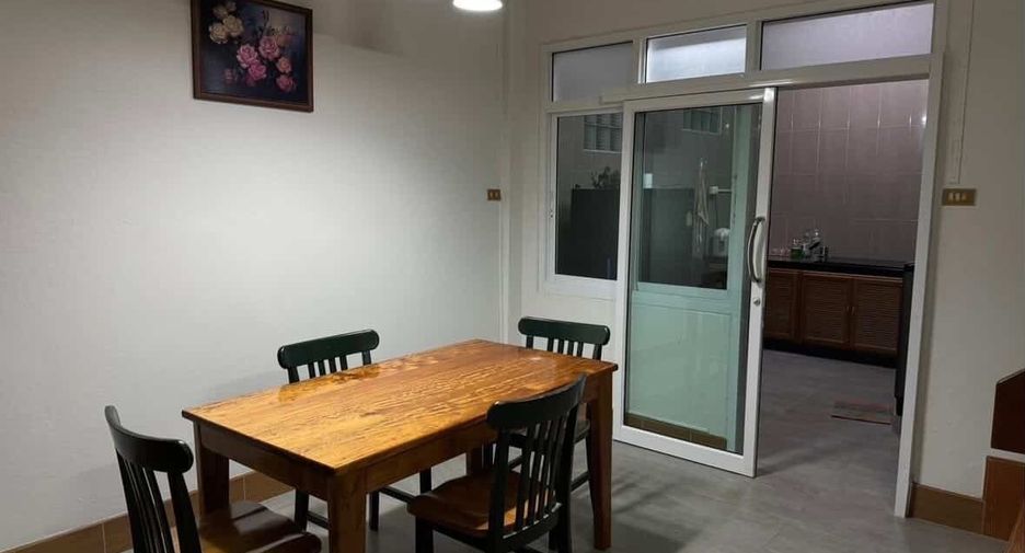For rent 2 bedrooms townhouse in Mueang Phuket, Phuket