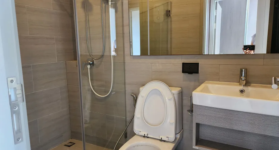 Wohnung zur Miete mit 2 Zimmer in Mueang Rayong, Rayong