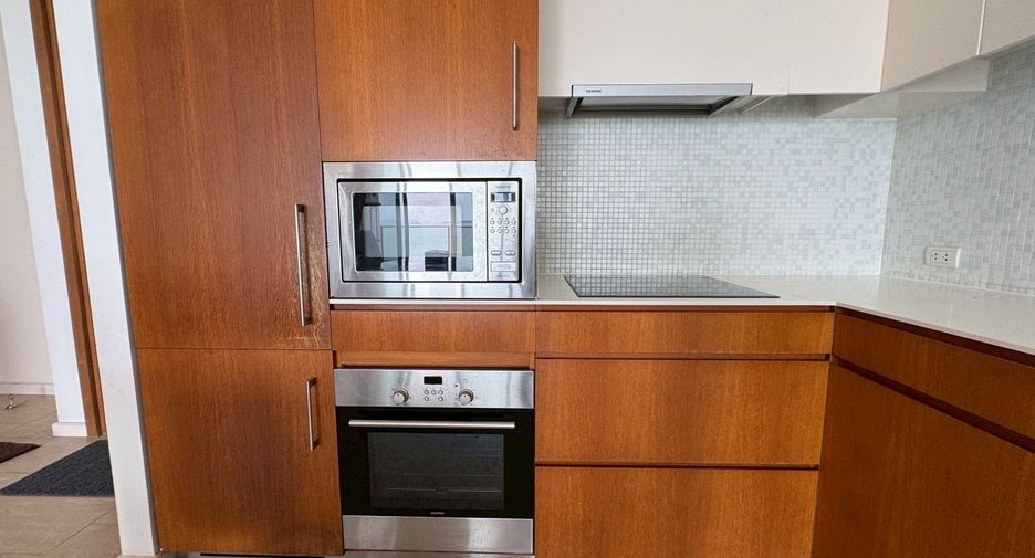 For rent 2 bedrooms condo in Bang Lamung, Chonburi