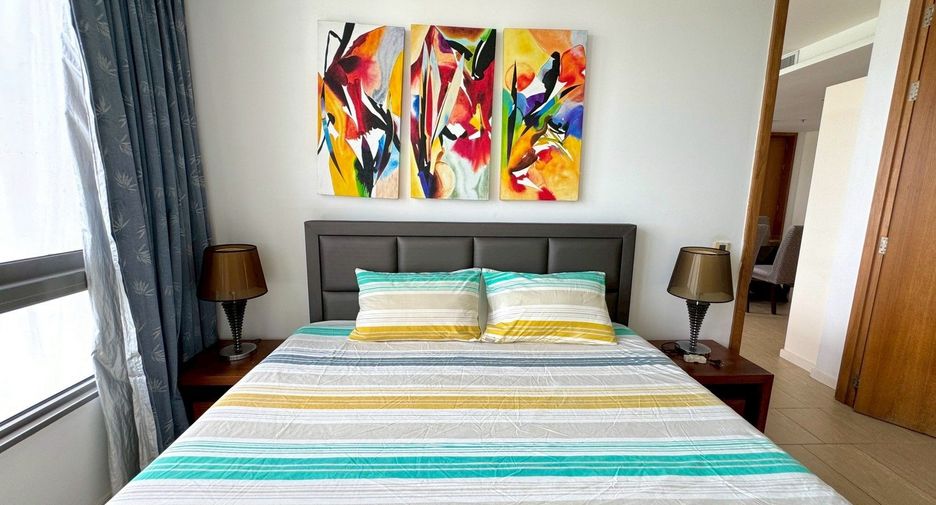 For rent 2 bedrooms condo in Bang Lamung, Chonburi