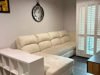 For rent 2 bedrooms condo in Bang Rak, Bangkok